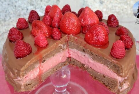 bolo frutos vermelhos